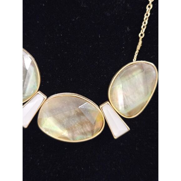 SPARTINA Gold Tone Slide Necklace Shell Pendants Abalone Lucite Satin Finish Adj - Picture 3 of 6
